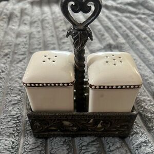 GG Collection Cream and Brown Salt and Pepper Shaker Set